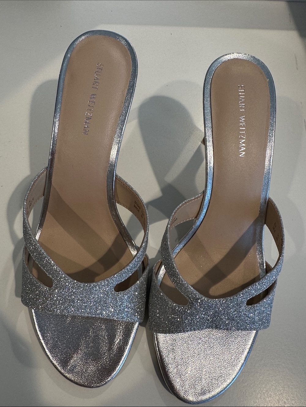 New Stuart Weitzman Silver Glitter Slide Mules. Size 8.